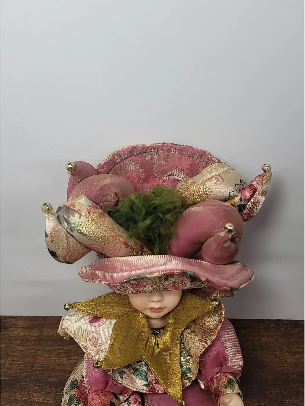 N/A jester porcelain